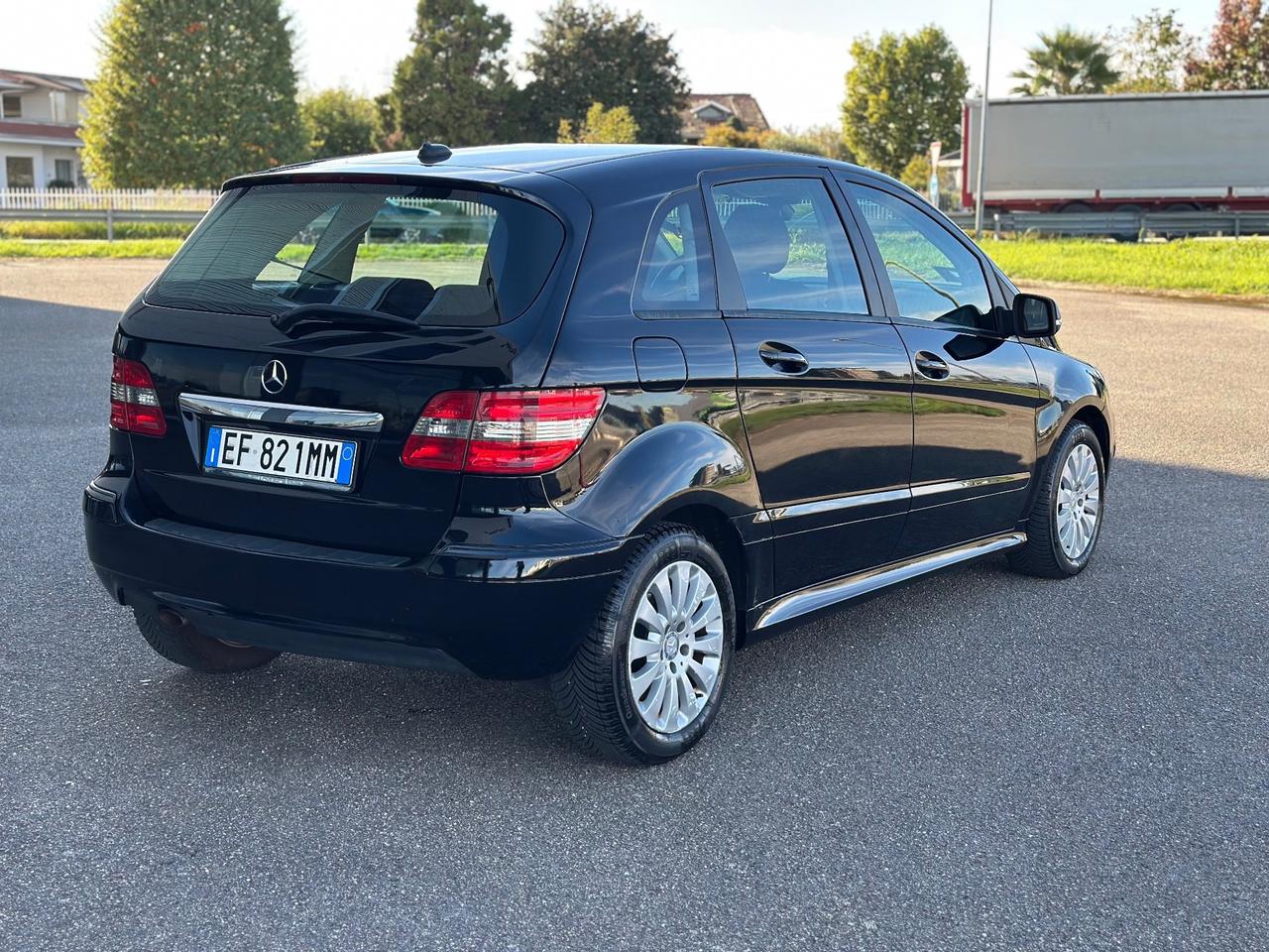 Mercedes-benz B 160 180 BlueEFFICIENCY Executive