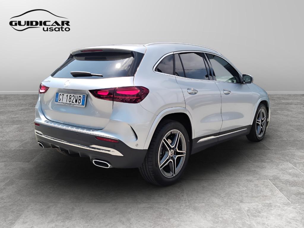 Mercedes-Benz GLA-H247 2023 - GLA 200 d AMG Line Advanced Plus auto
