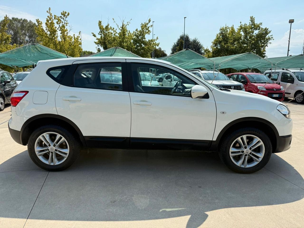 Nissan Qashqai 1.6 UNICO-PR 72.000 KM GPL