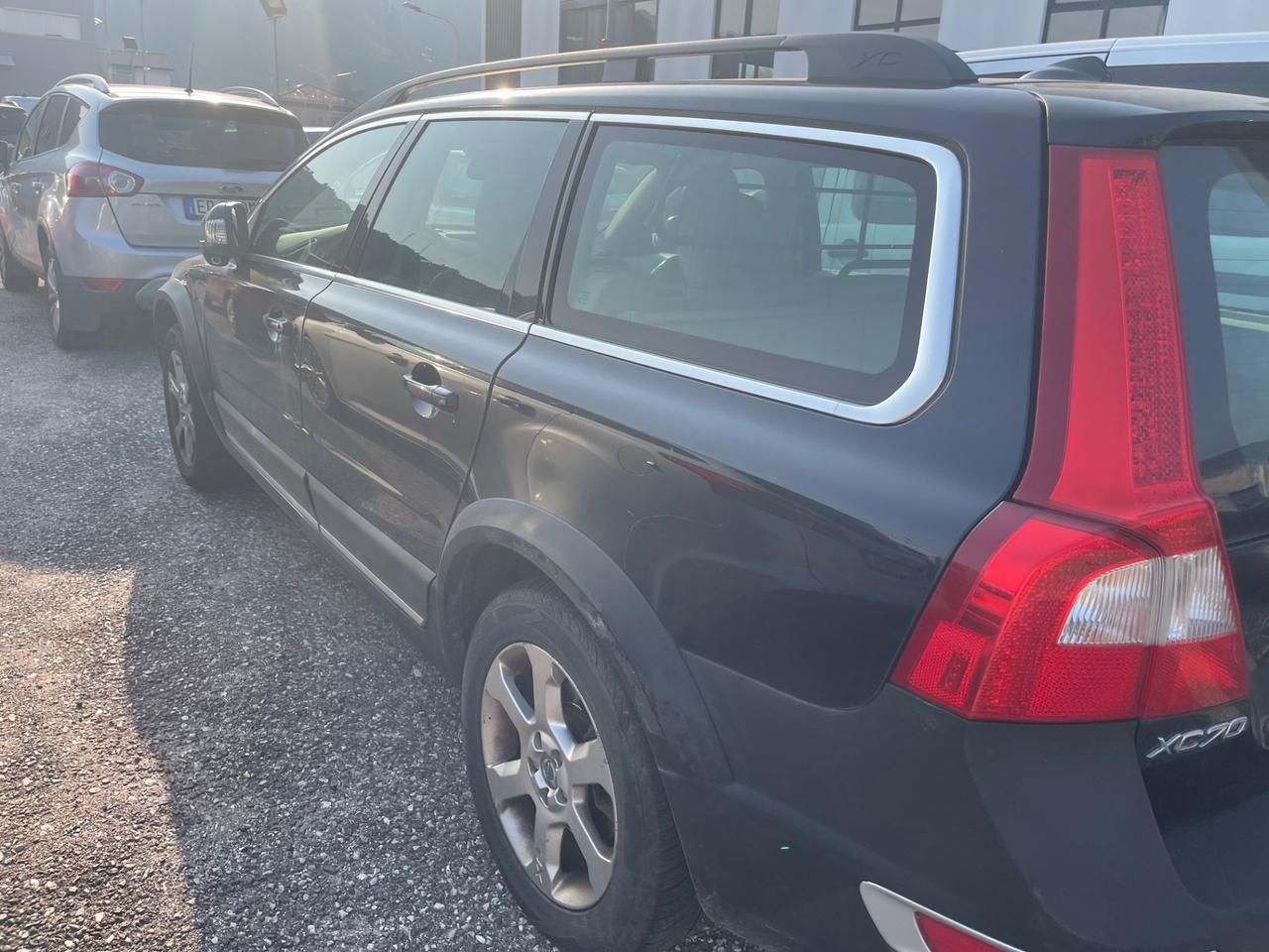 Volvo XC 70 XC70 D5 AWD Summum