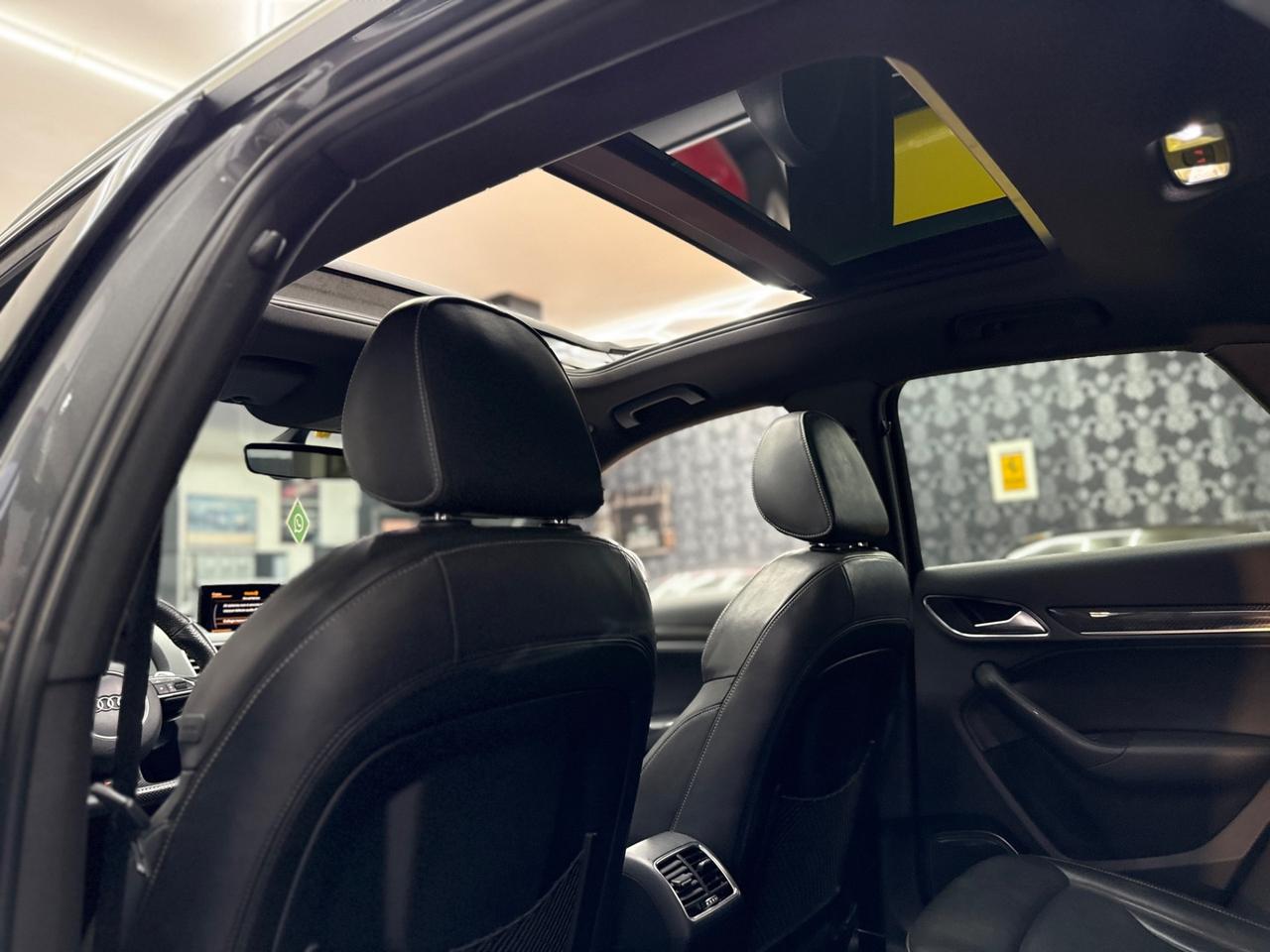 Audi Q3 RS 2.5 TFSI quattro S tronic
