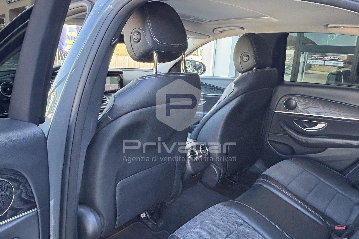 MERCEDES E 200 Auto Exclusive