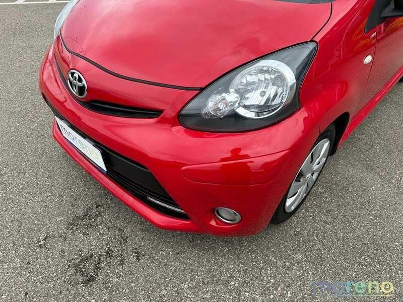 Toyota Aygo 1.0 Lounge connect m-mt