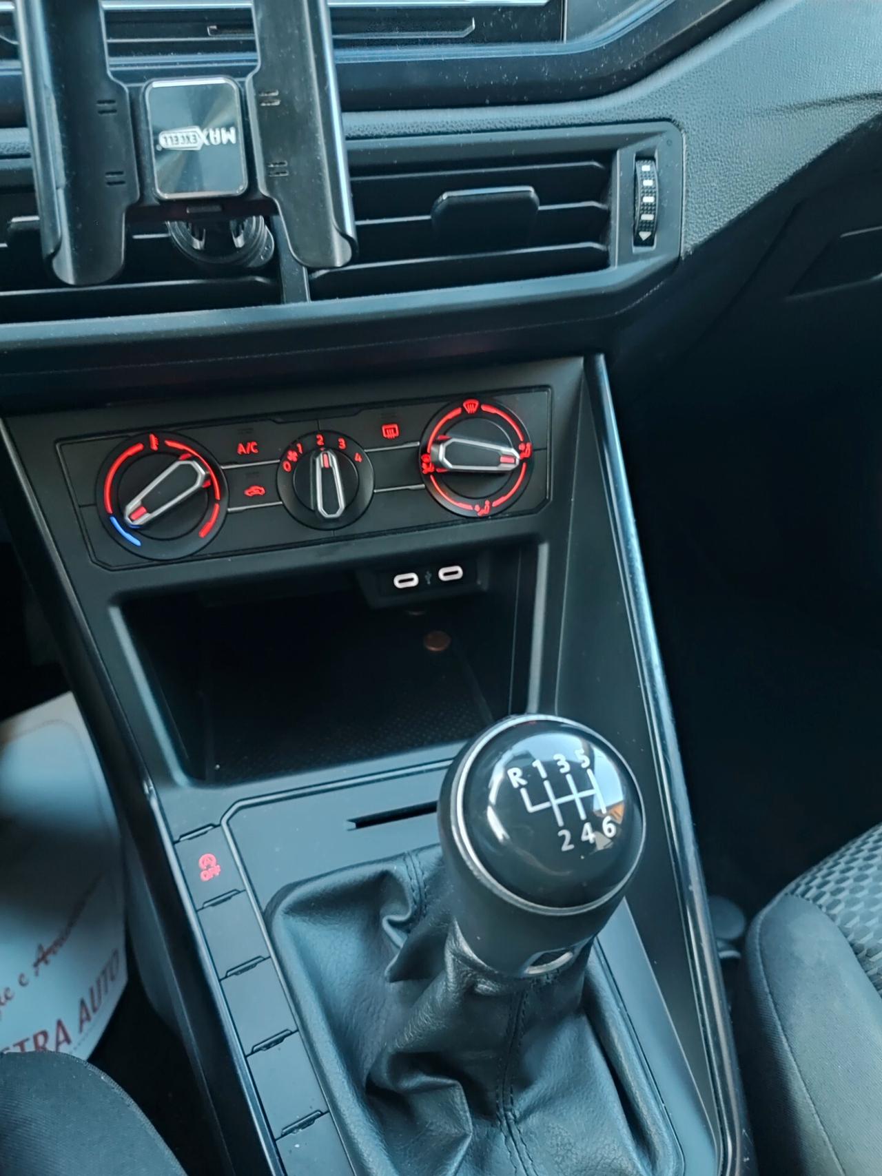 VOLKSWAGEN POLO DEL 2021 TGI A METANO DI CASA