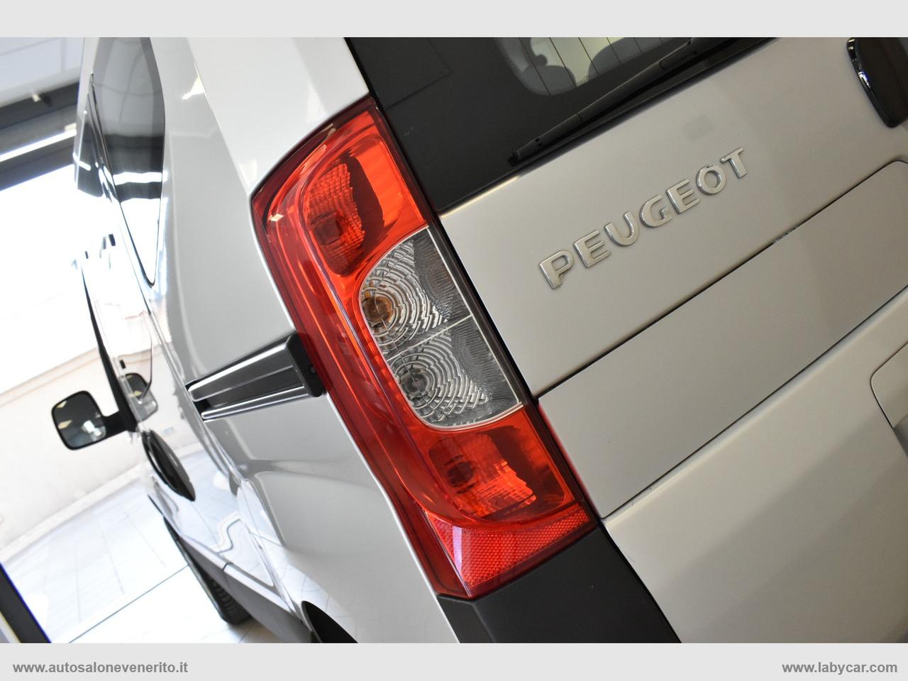 PEUGEOT Bipper Tepee 1.4 HDi 70 CV Outdoor 2-Tr.