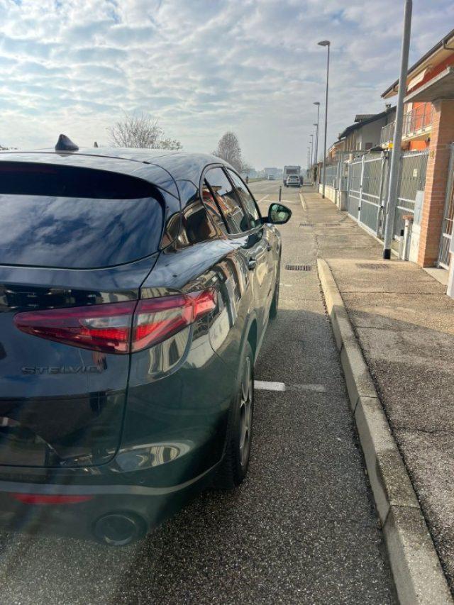 ALFA ROMEO Stelvio 2.2 Turbodiesel 190 CV AT8 Q4 Sprint
