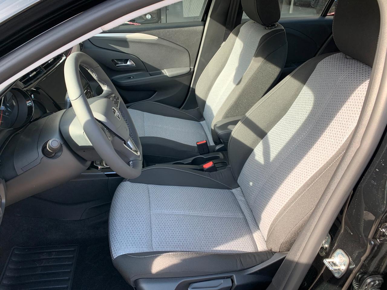 Opel Corsa 1.2 100 CV Edition
