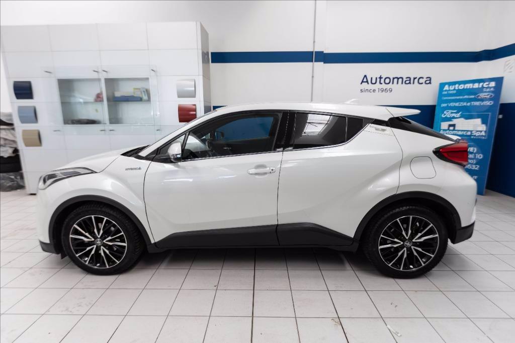 TOYOTA C-HR 1.8h Lounge 2wd e-cvt del 2017