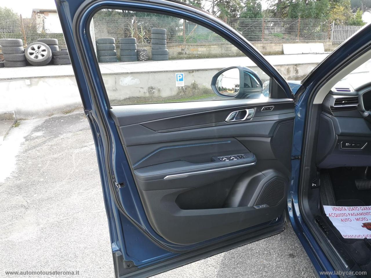 LYNK&CO HYBRID PHEV PROMO WEB