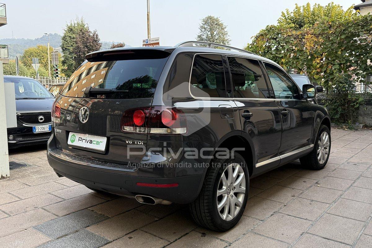 VOLKSWAGEN Touareg 3.0/240CV V6 TDI DPF tip. Executive