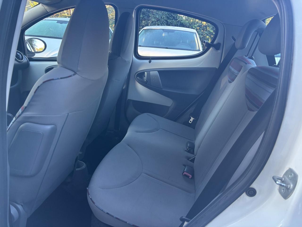 Citroen C1 1.0 5 porte AUTOMATICA ok neopatentati