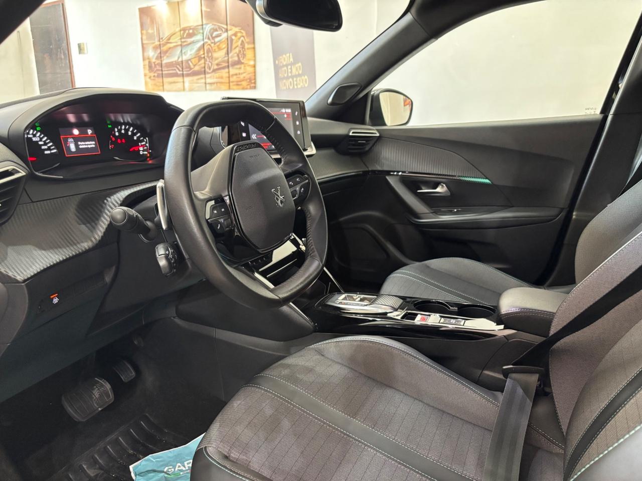 Peugeot 2008 BlueHDi 130 S&S EAT8 Allure Pack
