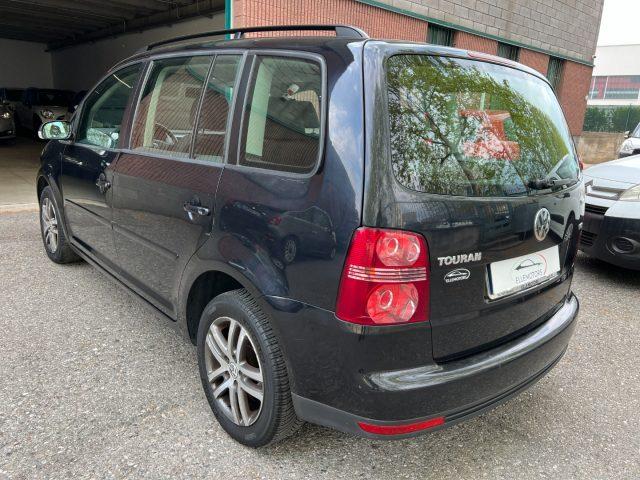 VOLKSWAGEN Touran Highline 7 posti