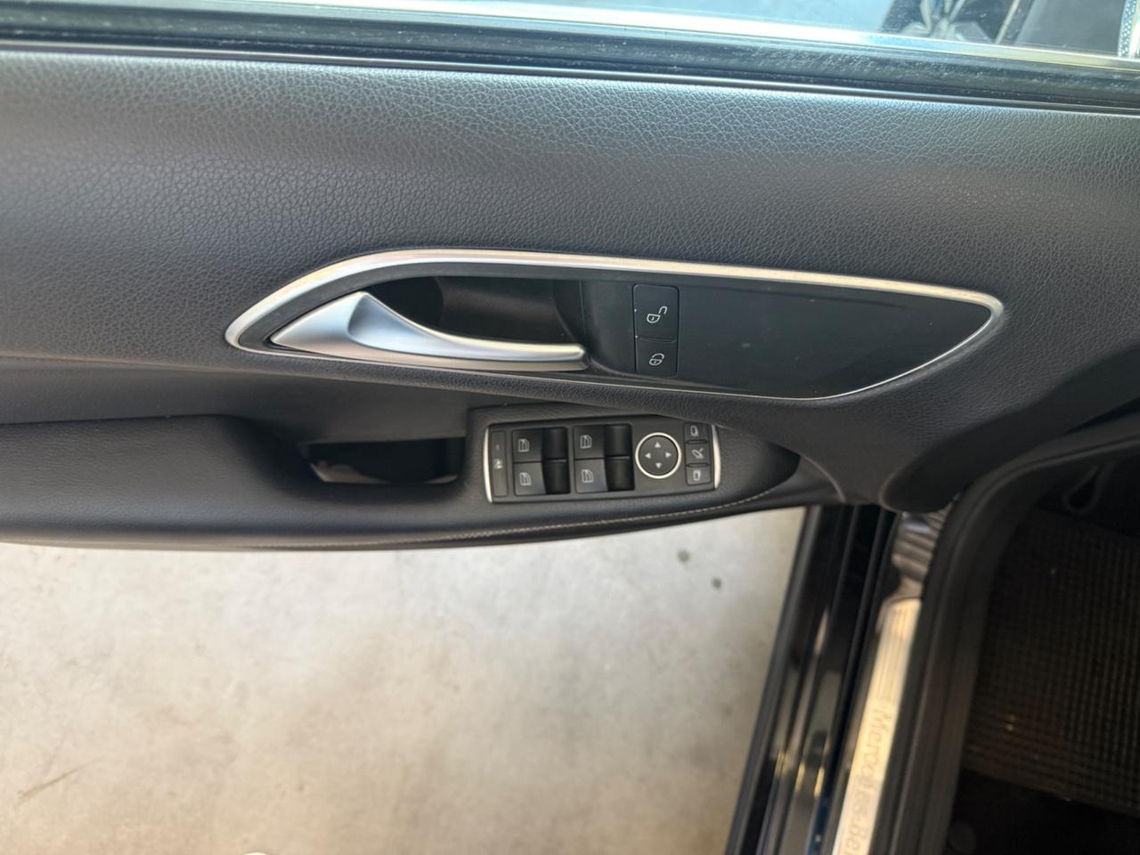 Mercedes-benz B 200 CDI BlueEFFICIENCY Premium