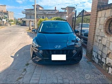 Hyundai i10 - 1.0 MPI Prime CLIMA CERCHI CRUISE MULTIFUNZIONE ESENTE BOLLO NEO PATENTATI