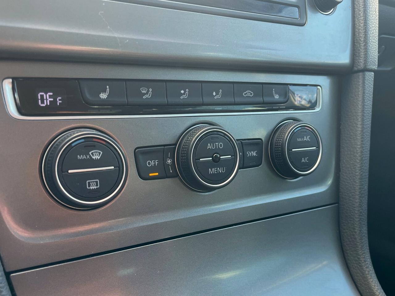 Volkswagen Golf Variant 1.6 TDI 110 CV Comfortline BlueMotion Tech.