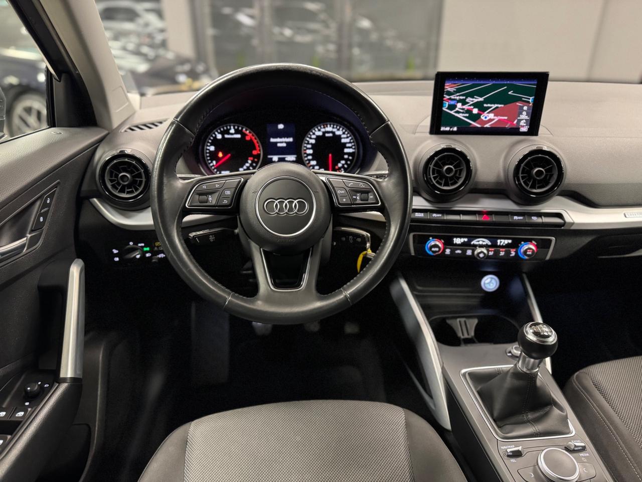 Audi Q2 30 TDI Business