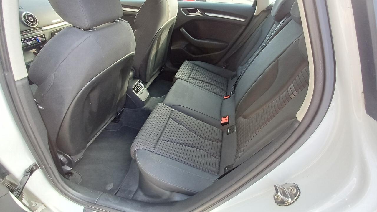 Audi A3 SPB 1.4 TFSI g-tron Ambiente Ok Neopatentati