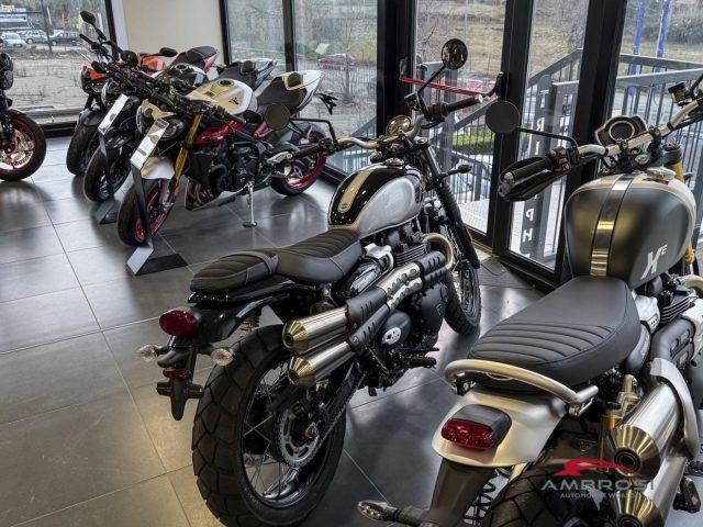 TRIUMPH Street Scrambler