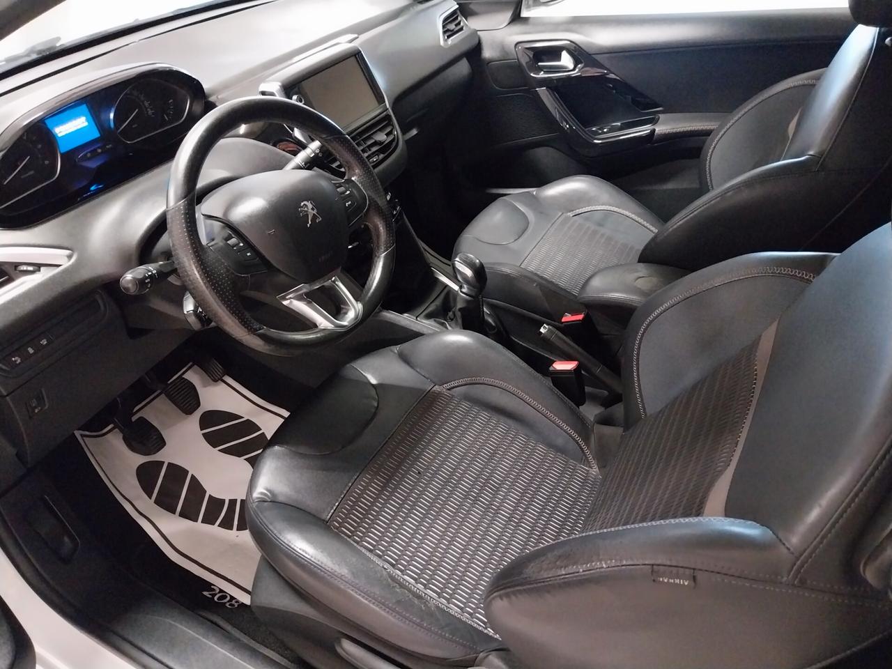 Peugeot 208 1.6 e-HDi 92 CV 3 porte Allure - ok neopatentati