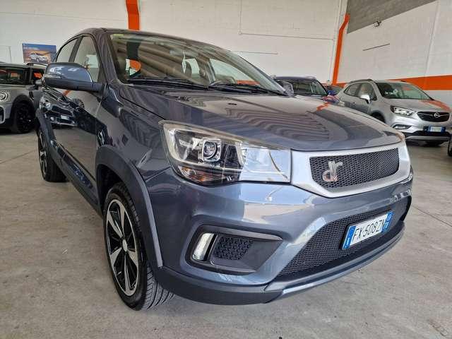 DR Automobiles DR3