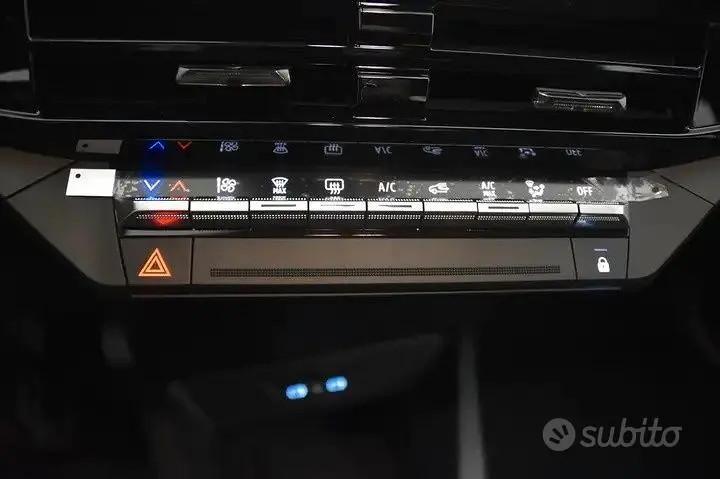 Renault NEW Clio 1.8 Full Hybrid E-Tech 160cv Auto