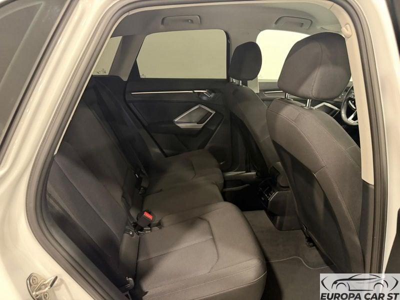 Audi Q3 2.0 35 TDI S Tronic Business Advanced