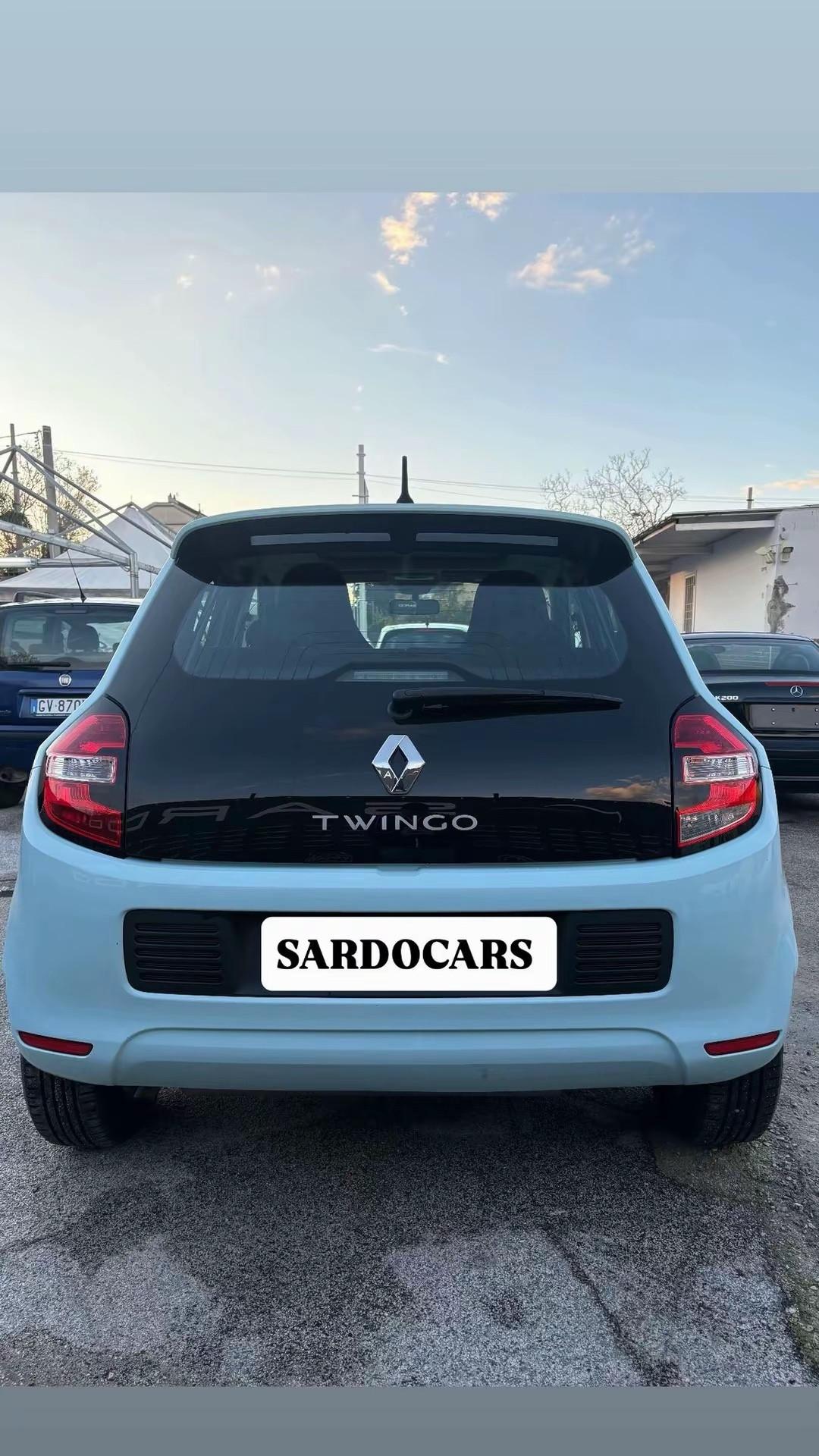 Renault Twingo SCe EDC Intens