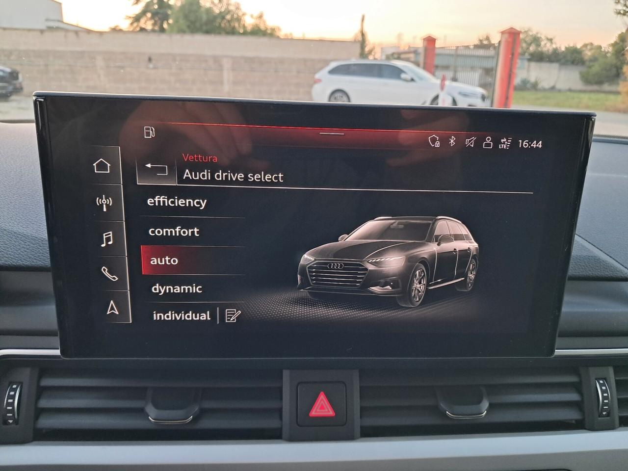 Audi A4 35 TDI * VIRTUAL-LED-NAVY*RADAR
