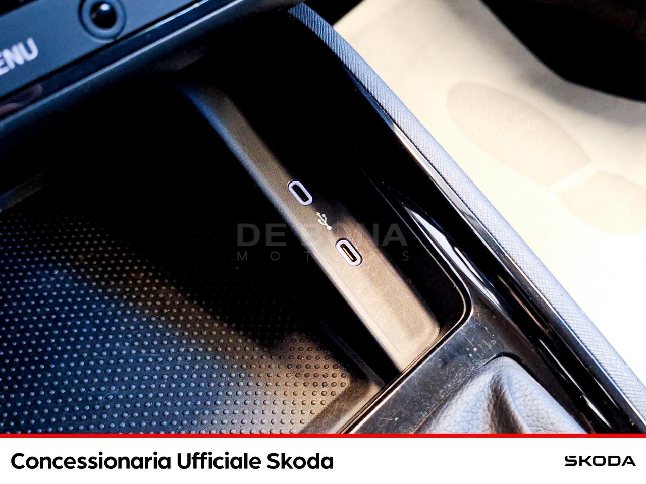 Skoda Kamiq 1.0 tsi style 110cv dsg
