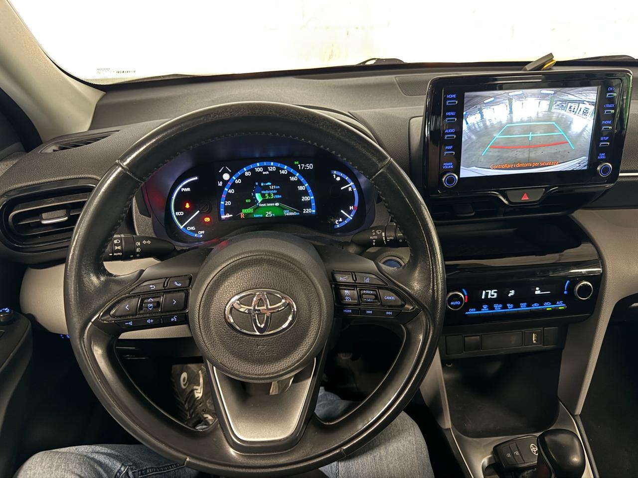 Toyota Yaris Cross 1.5 Hybrid 5p. E-CVT Business