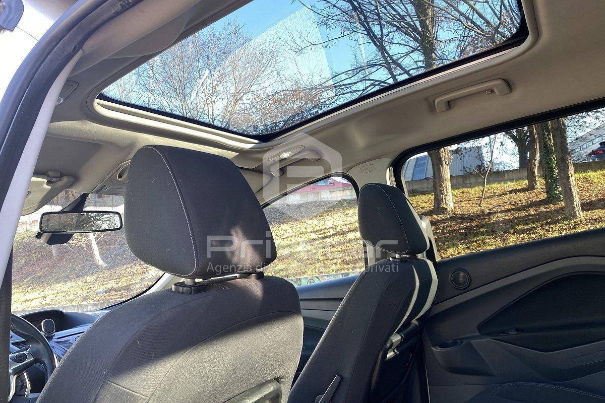 FORD C-Max7 1.6 TDCi 115CV Titanium