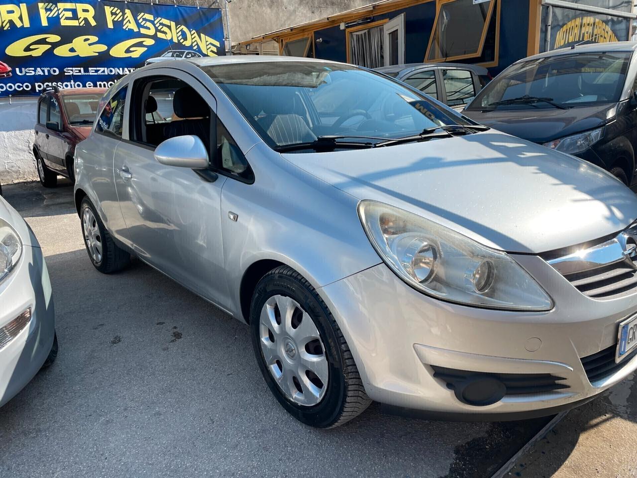 Opel Corsa 1.0 12V 3 porte Club