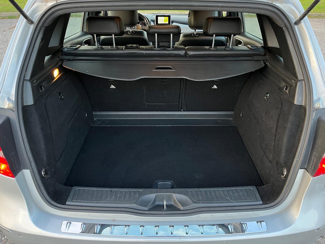 Mercedes-benz B 180 CDI 2013 - PREMIUM —-