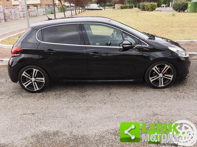 PEUGEOT 208 GT LINE finanziabile