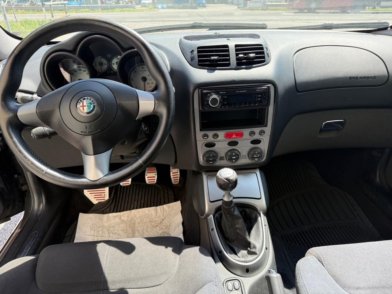 Alfa Romeo GT 1.9 MJT Luxury