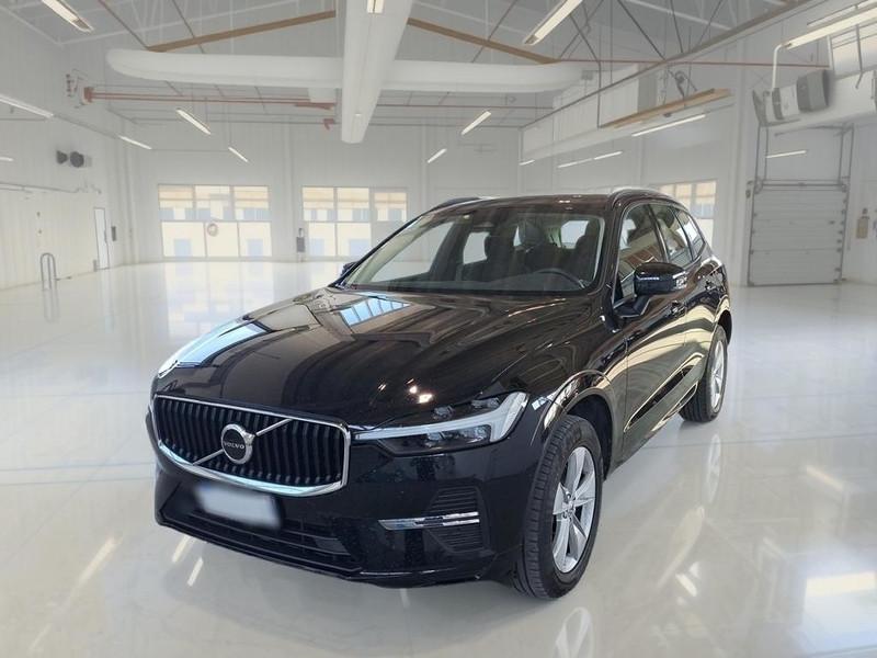VOLVO XC60 B4 D AWD AUTOMATICO MOMENTUM SUV