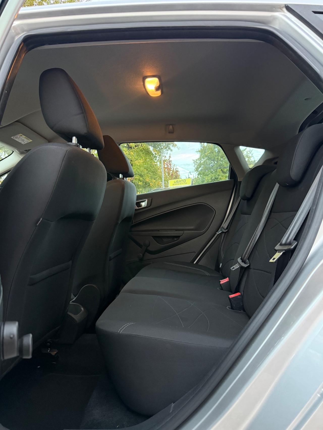 Ford Fiesta 1.5 TDCi 75CV 5 porte Titanium