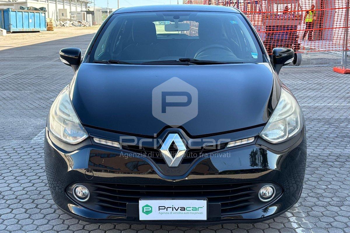 RENAULT Clio 1.2 75CV 5 porte Live