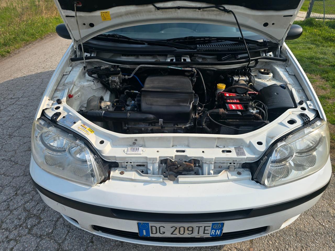 Fiat Punto 1.2 METANO con GARANZIA-NEOPATENTATI