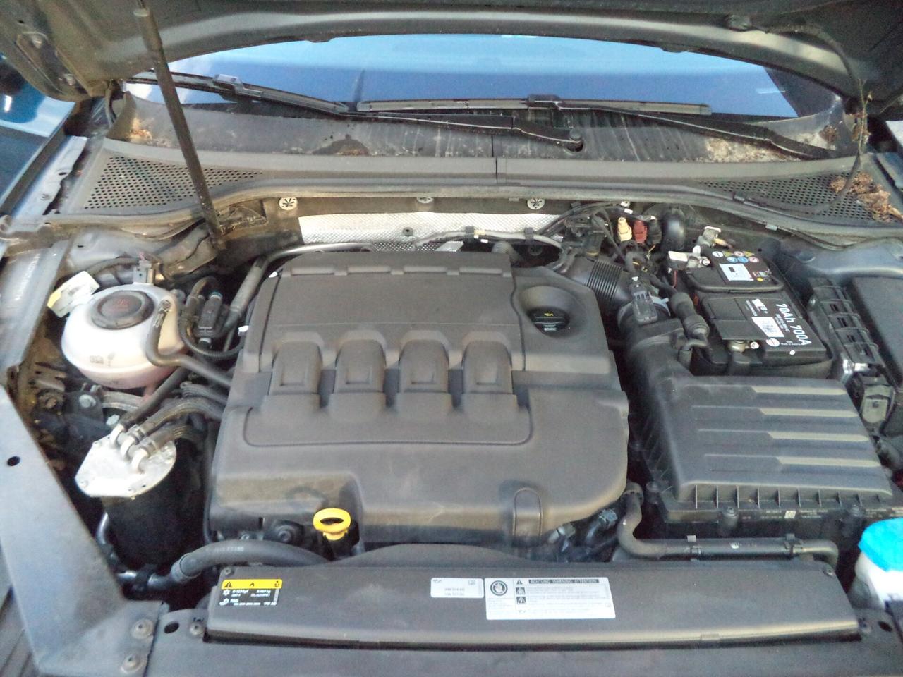 Volkswagen Passat Variant 1.6 TDI SCR DSG Business BMT