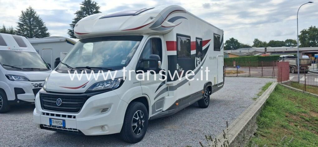 Elnagh T-LOFT 530 camper semintegrale con letti gemelli