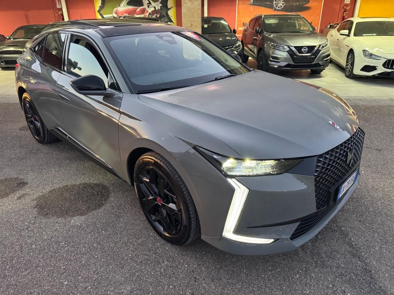 DS4 BlueHDi 130 aut. Performance Line+ Tetto Led a