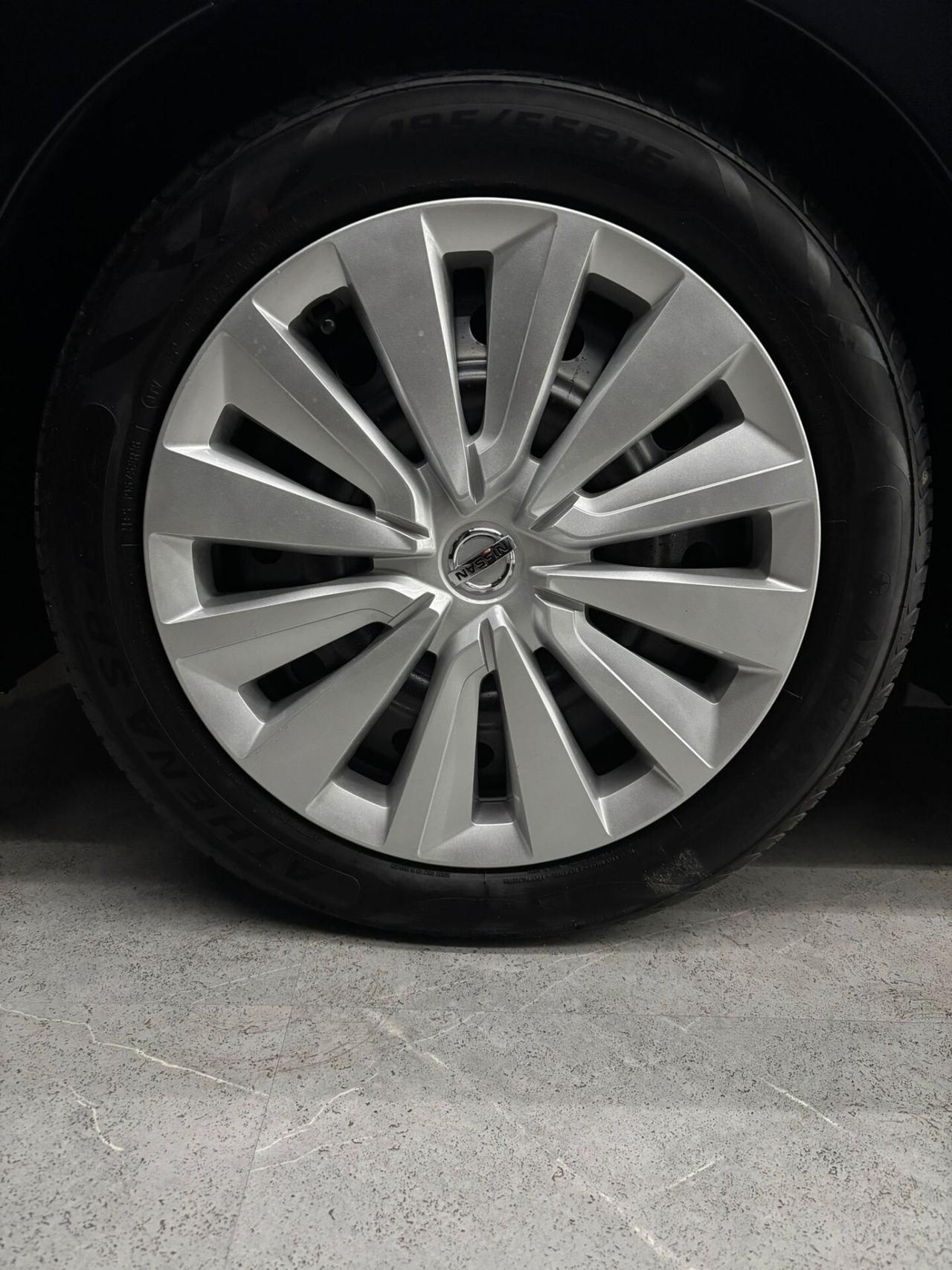 Nissan Micra 1.0 IG-T 92 5 porte Tekna