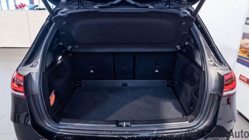 Mercedes-Benz Classe B - W247 2018 Diesel B 200 d Premium auto