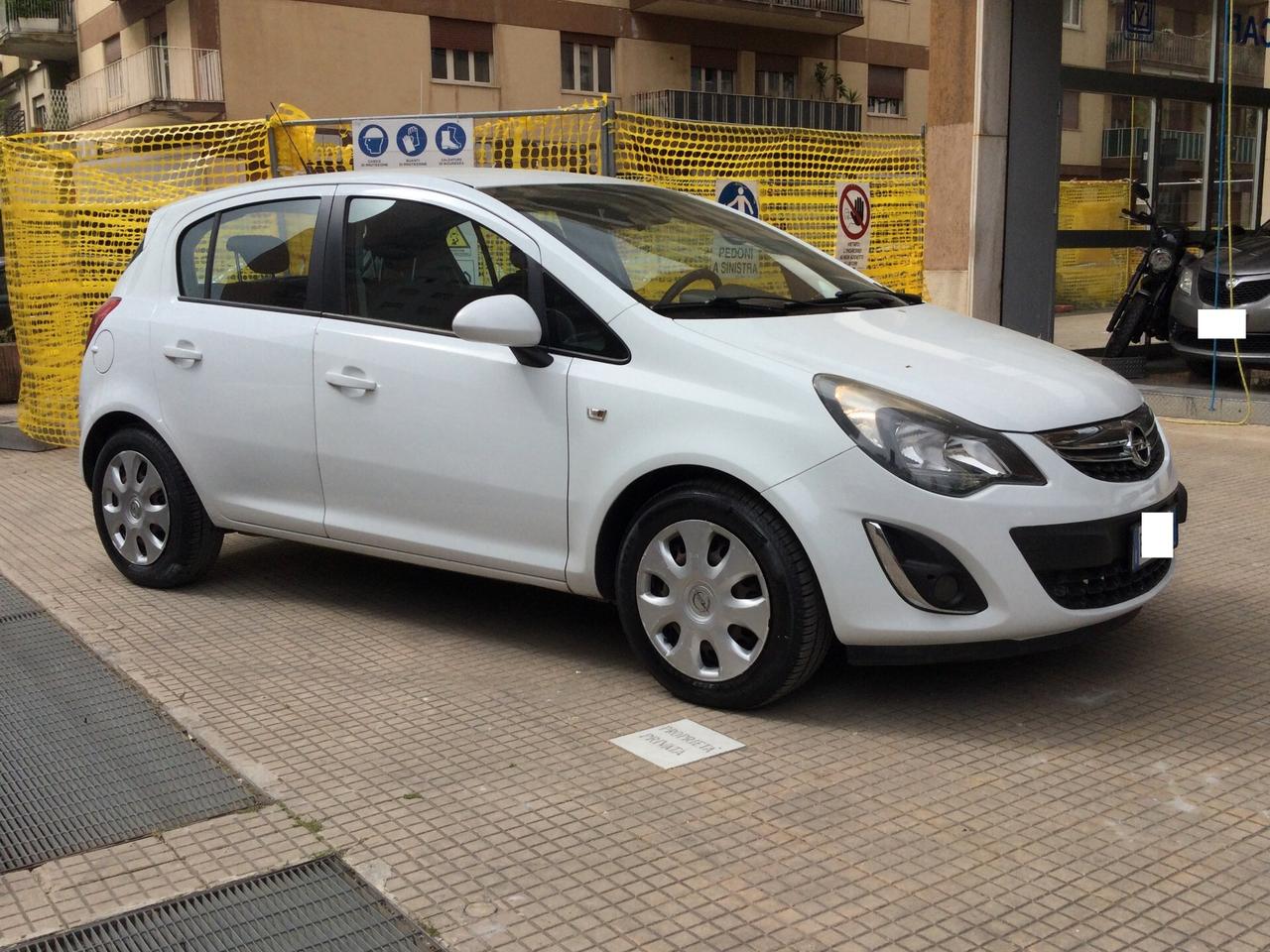 Opel Corsa 1.2 85CV 5 porte GPL-TECH Edition