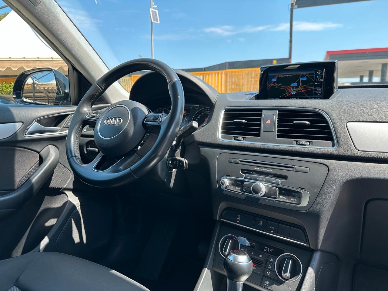 AUDI Q3 2.0 TDI 150 CV S-Tronic Business