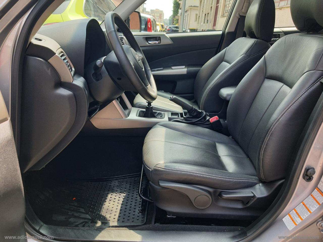 SUBARU Forester 2.0D