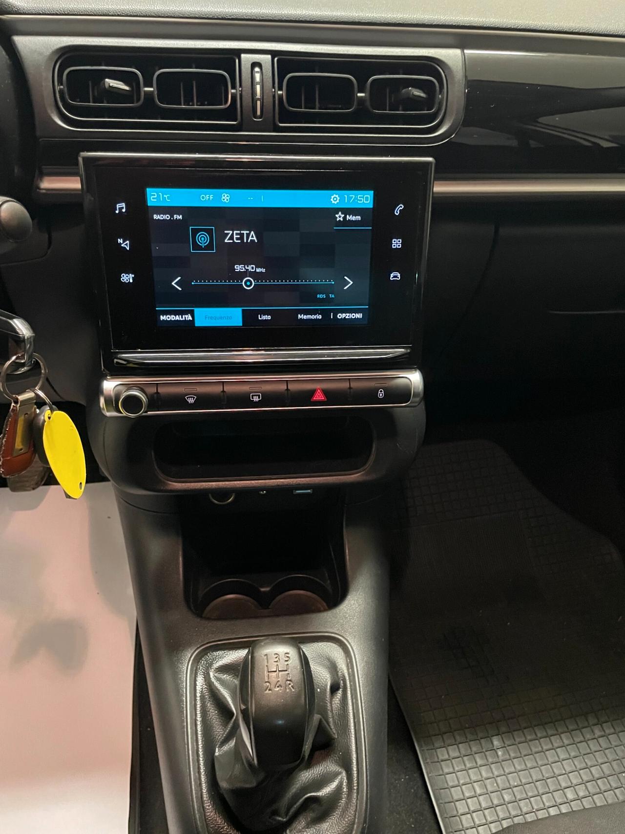 Citroen C31.2 82 CV PureTech Shine Full Cinghia+tagliando Neopatentati