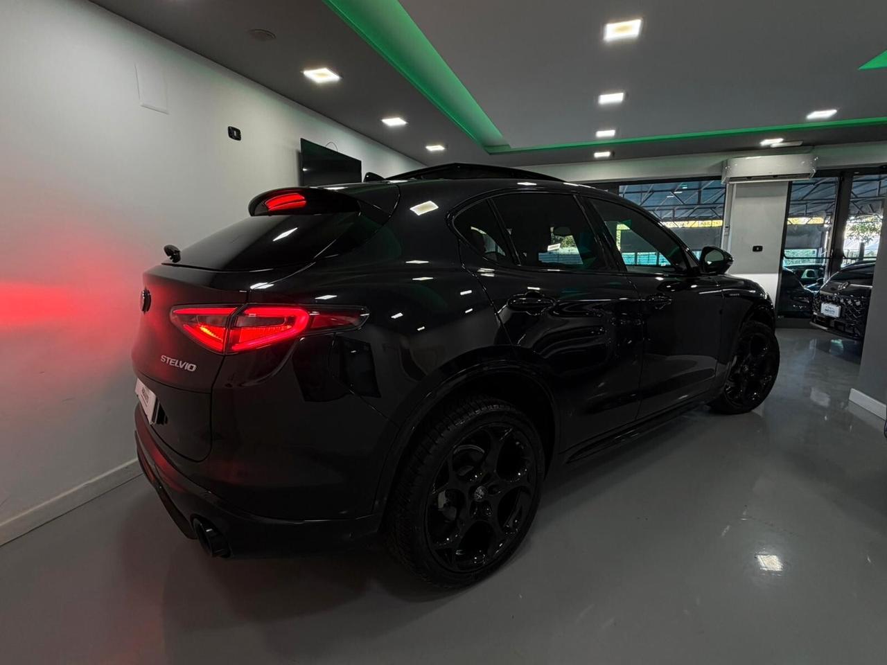 Alfa Romeo Stelvio 2.2 Turbodiesel 210 CV AT8 Q4 Veloce